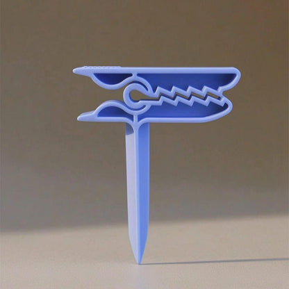 Beach Towel Wind Clips – Integrated Sand Anchor Design
